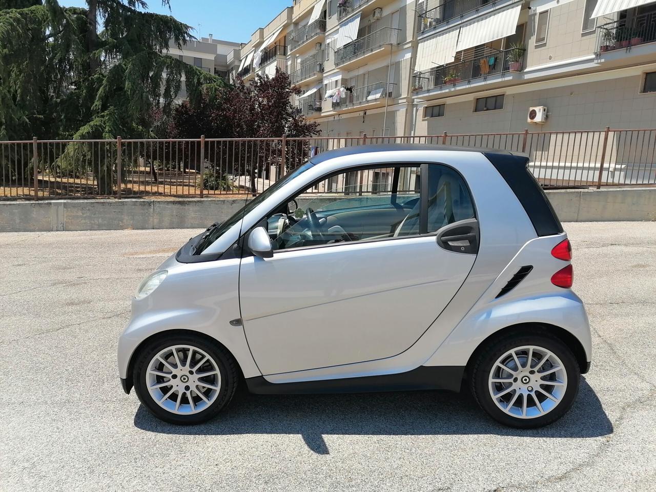Smart ForTwo 1000 52 kW coupé pulse *81.000 km*
