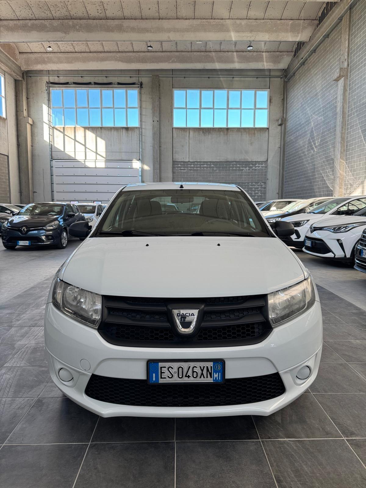Dacia Sandero 1.2 75CV Lauréate