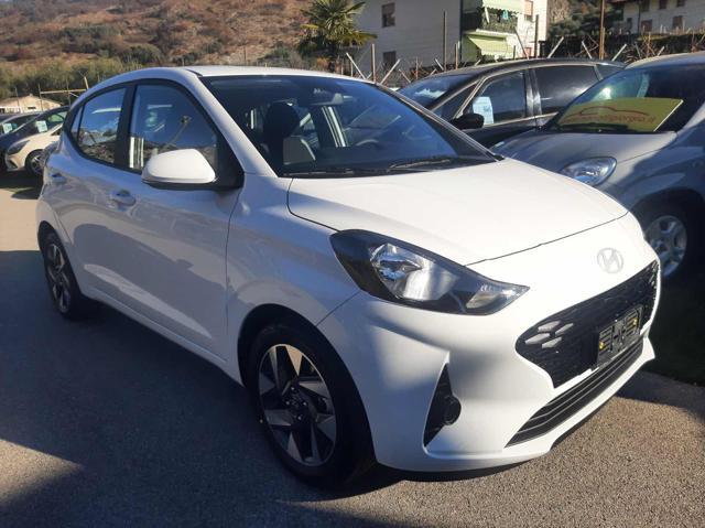 HYUNDAI i10 1.0 MPI AT Connectline