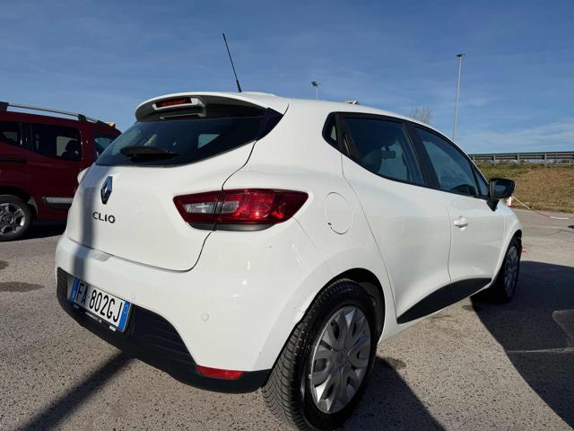 RENAULT Clio 1.2 75 CV 5 porte Duel
