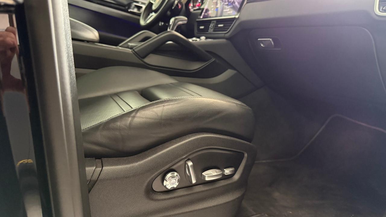 Porsche Cayenne Coupé 3.0 V6 TETTO PANORAMICO