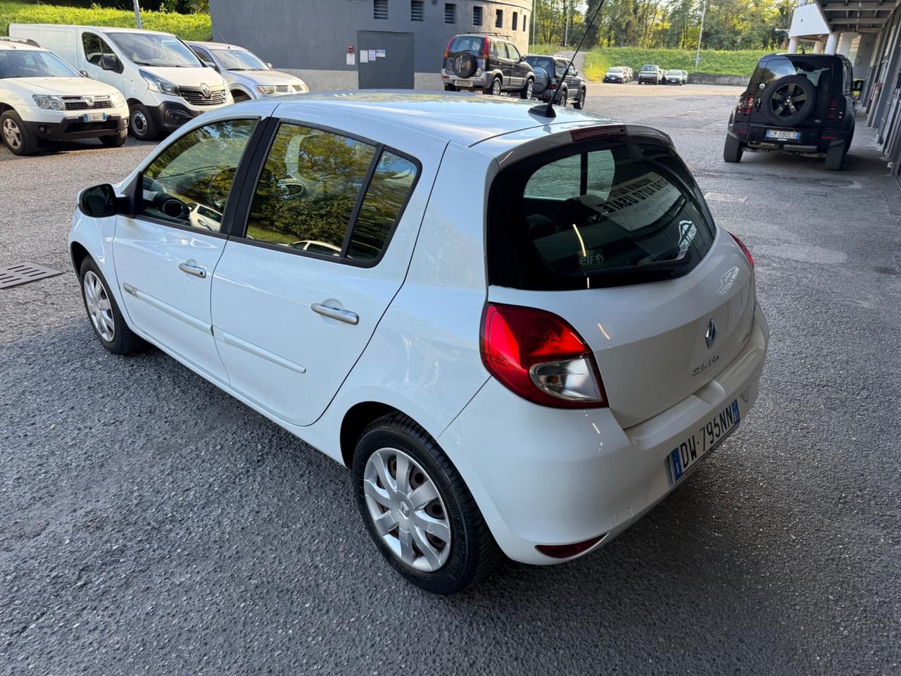 Renault Clio 1.2 16V 5 porte Luxe