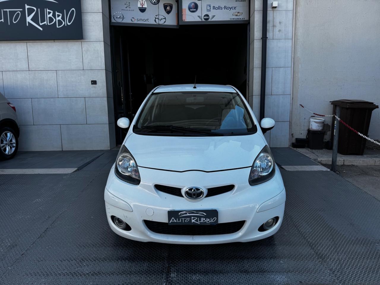 Toyota Aygo 1.0 12V VVT-i 5 porte Now