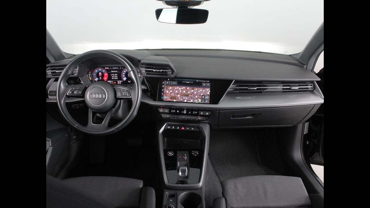 AUDI A3 IV 2020 Sportback - A3 Sportback 35 2.0 tdi S line Edition s-tronic