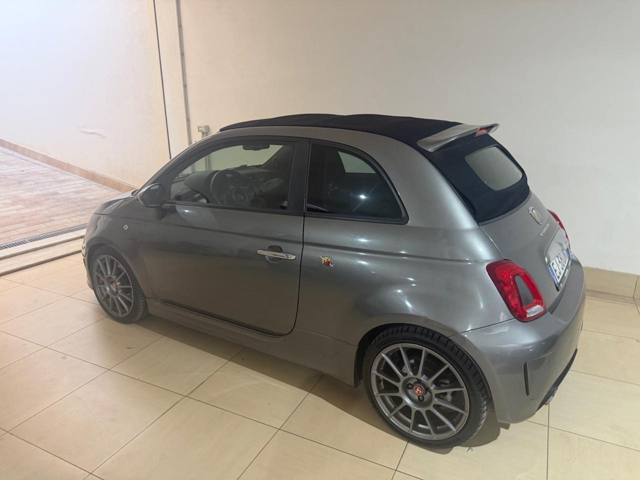 Abarth 500 C 1.4 Turbo T-Jet