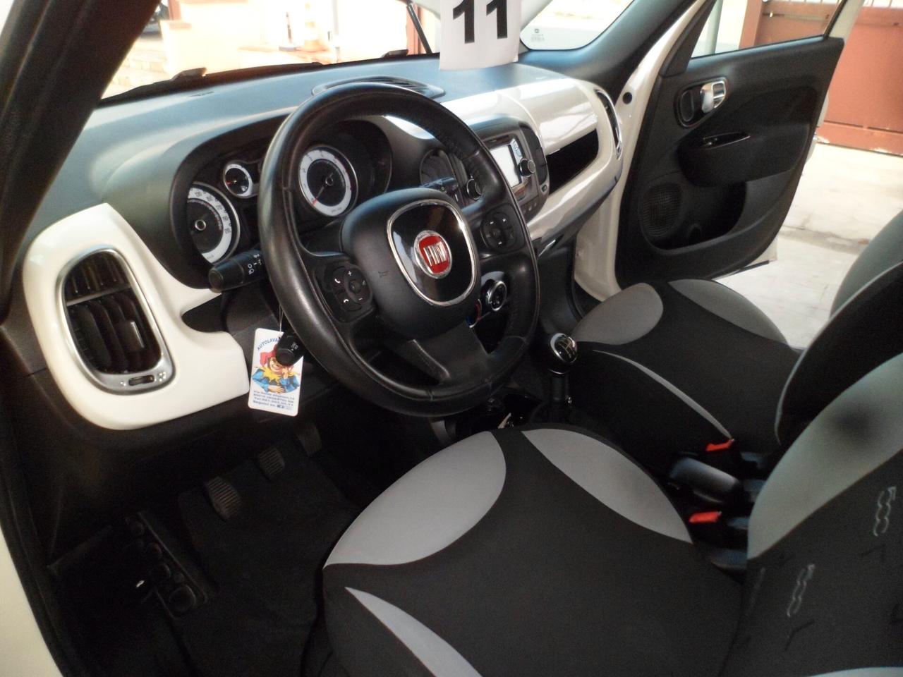 Fiat 500L 1.3 Multijet 85 CV full 13