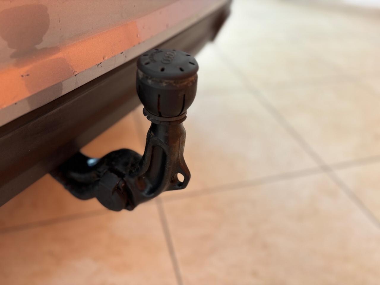 Audi A6 Avant 2.0 TDI 190 CV s-line matrix- navi-pelle gancio traino permute e finanziamenti