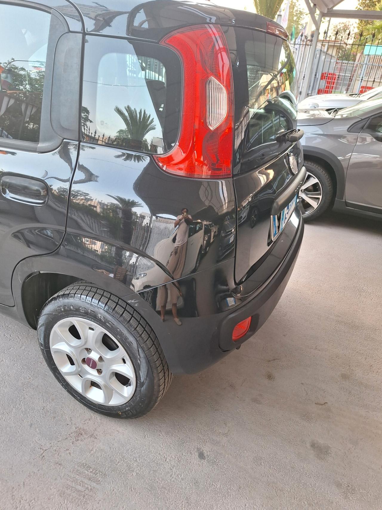 Fiat Panda 0.9 TwinAir Turbo Natural Power Lounge