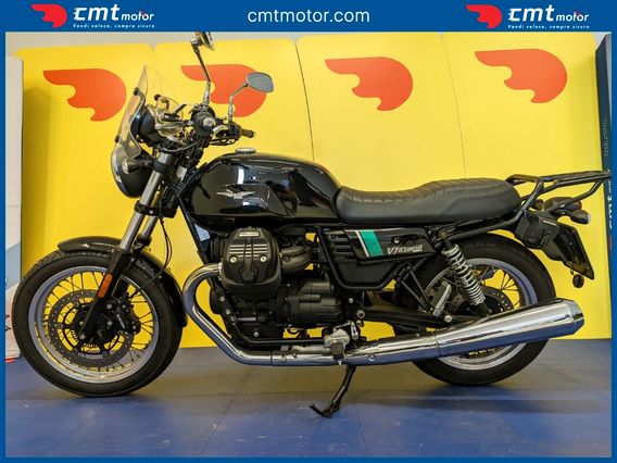 Moto Guzzi V7 - 2017