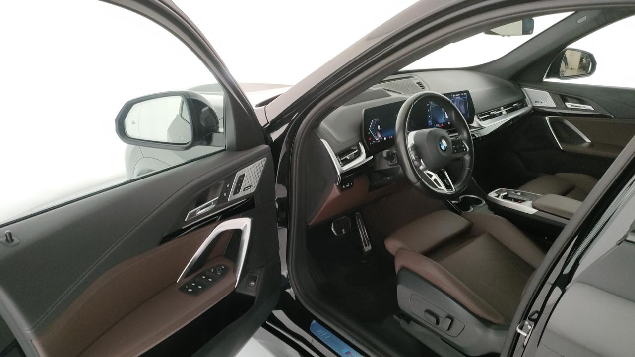 BMW X1 U11 - X1 sdrive18d X-Line Edition Signature auto