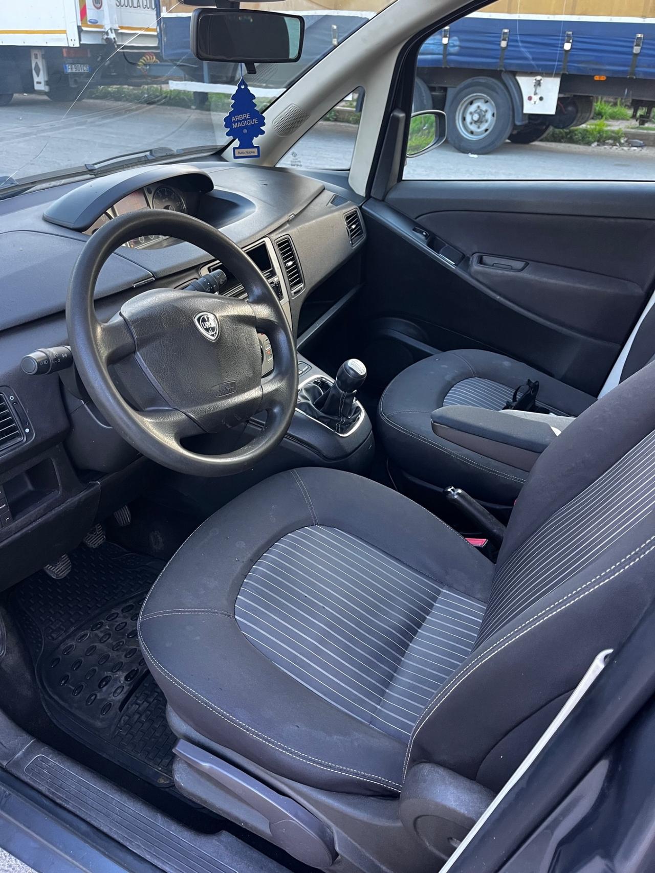 Lancia Musa 1.3 Mtj 90cv Restilyng 2008 PERMUTA