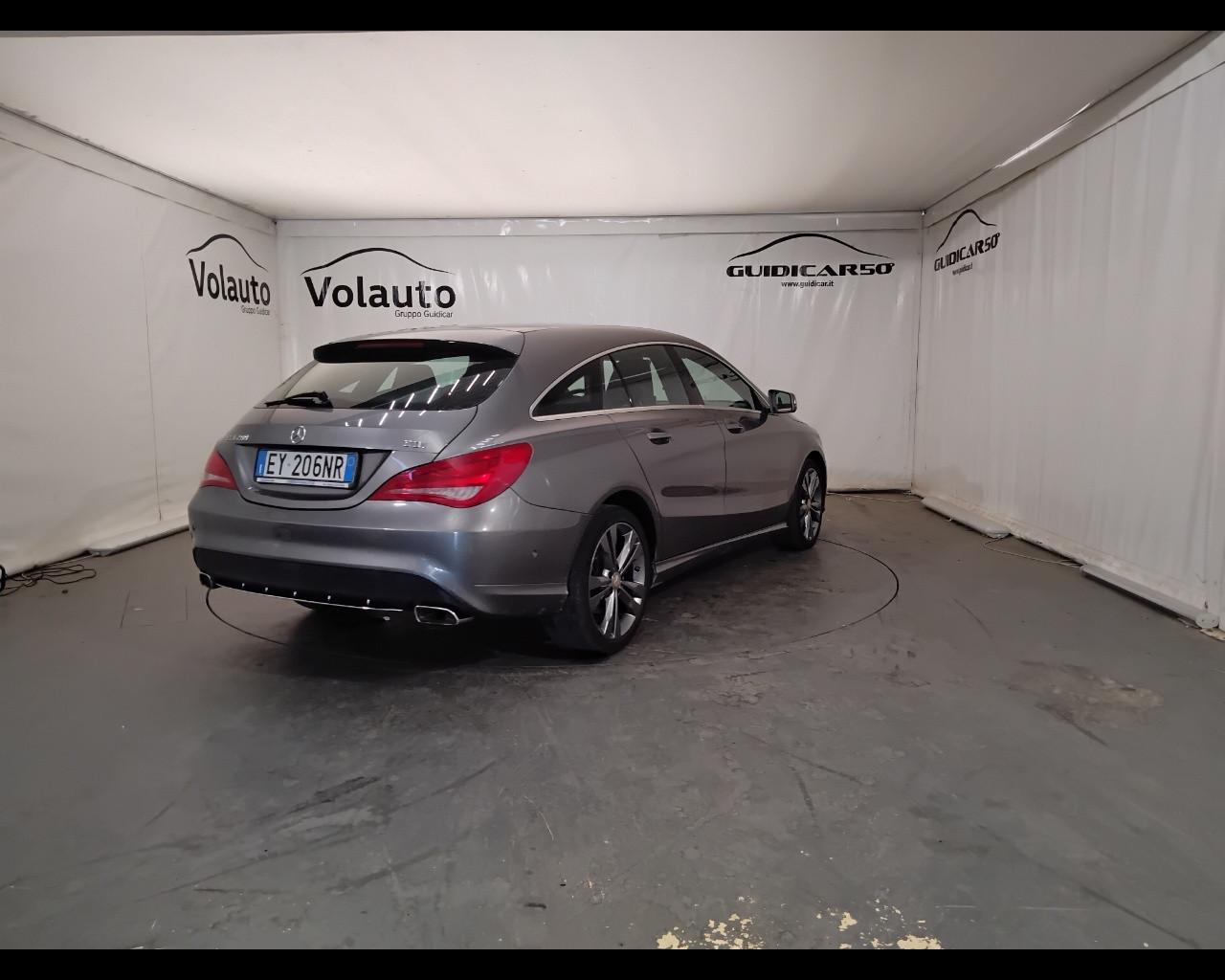 Mercedes-Benz CLA Shooting Brake - X117 - CLA Shooting Brake 200 d (cdi) S