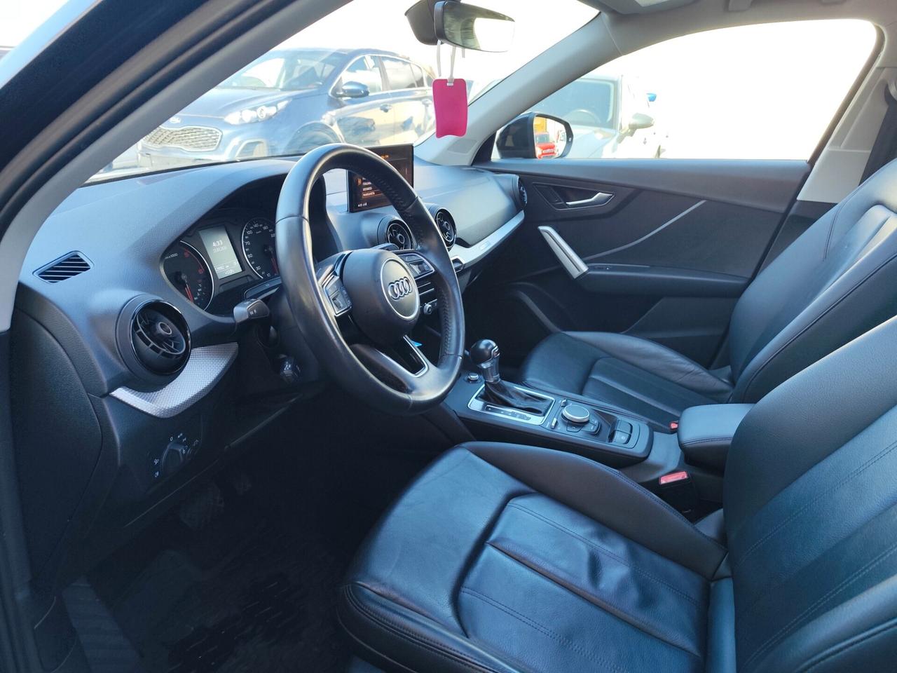 Audi Q2 1.6 TDI CV 116 S LINE PANORAMA