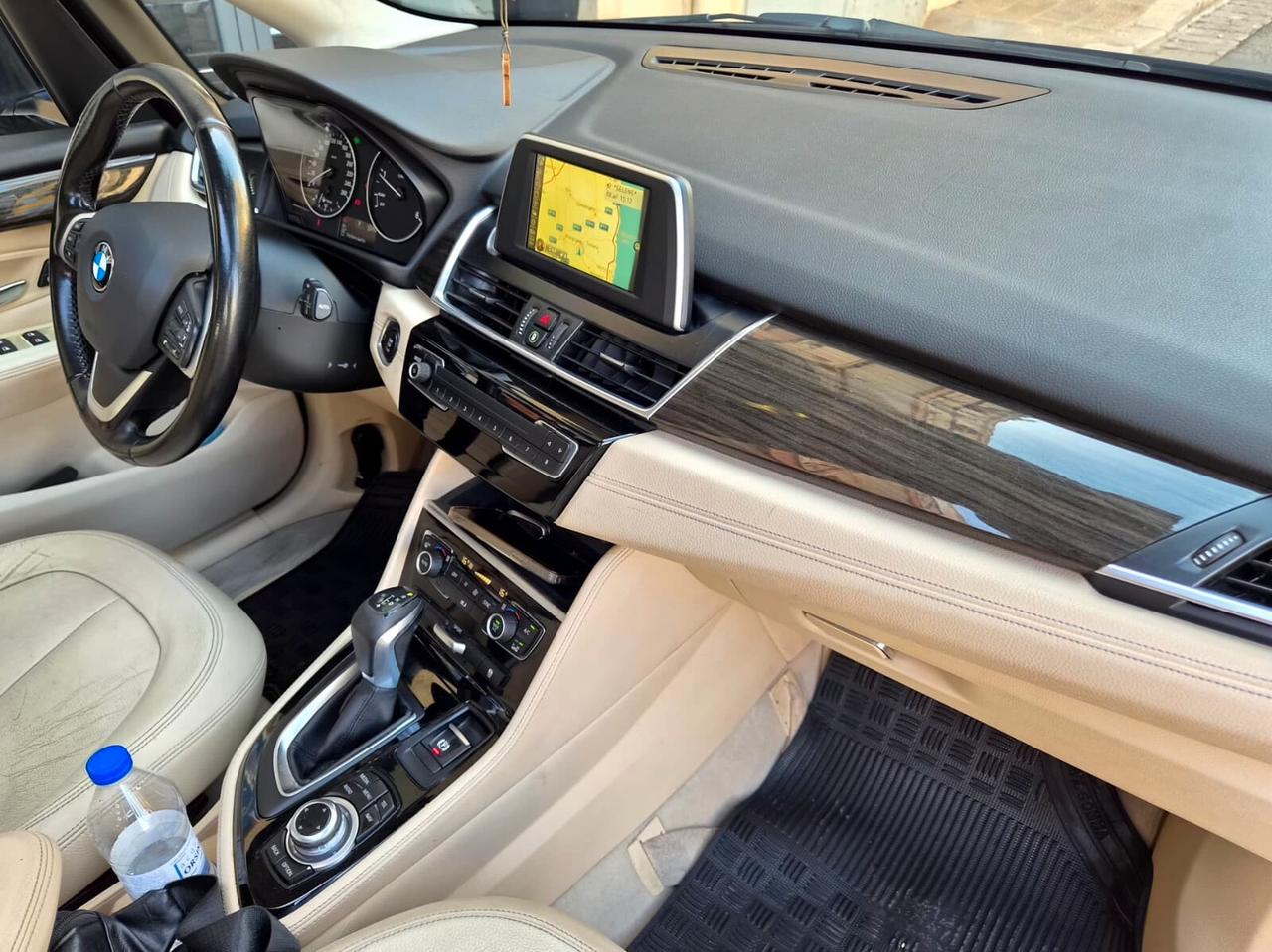 Bmw 2er Active Tourer 218d Luxury