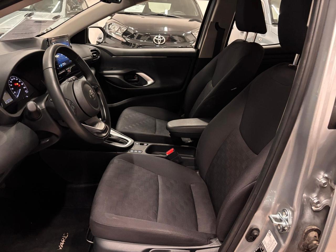 Toyota Yaris 1.5 Hybrid 5 porte Active Business Pack