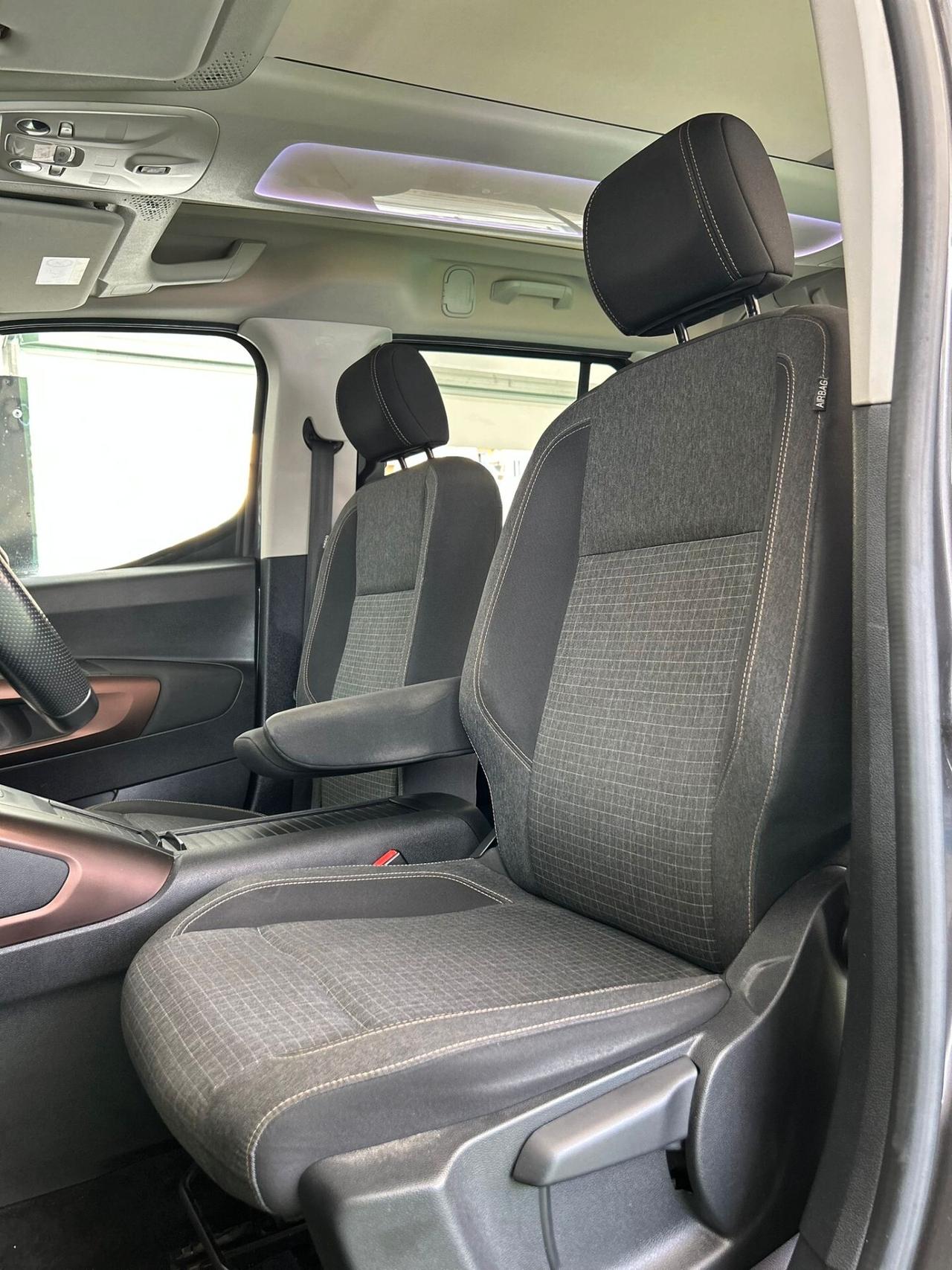 Peugeot Rifter BlueHDi 1.5 Diesel 130 cv S&S GT Standard tetto panoramico