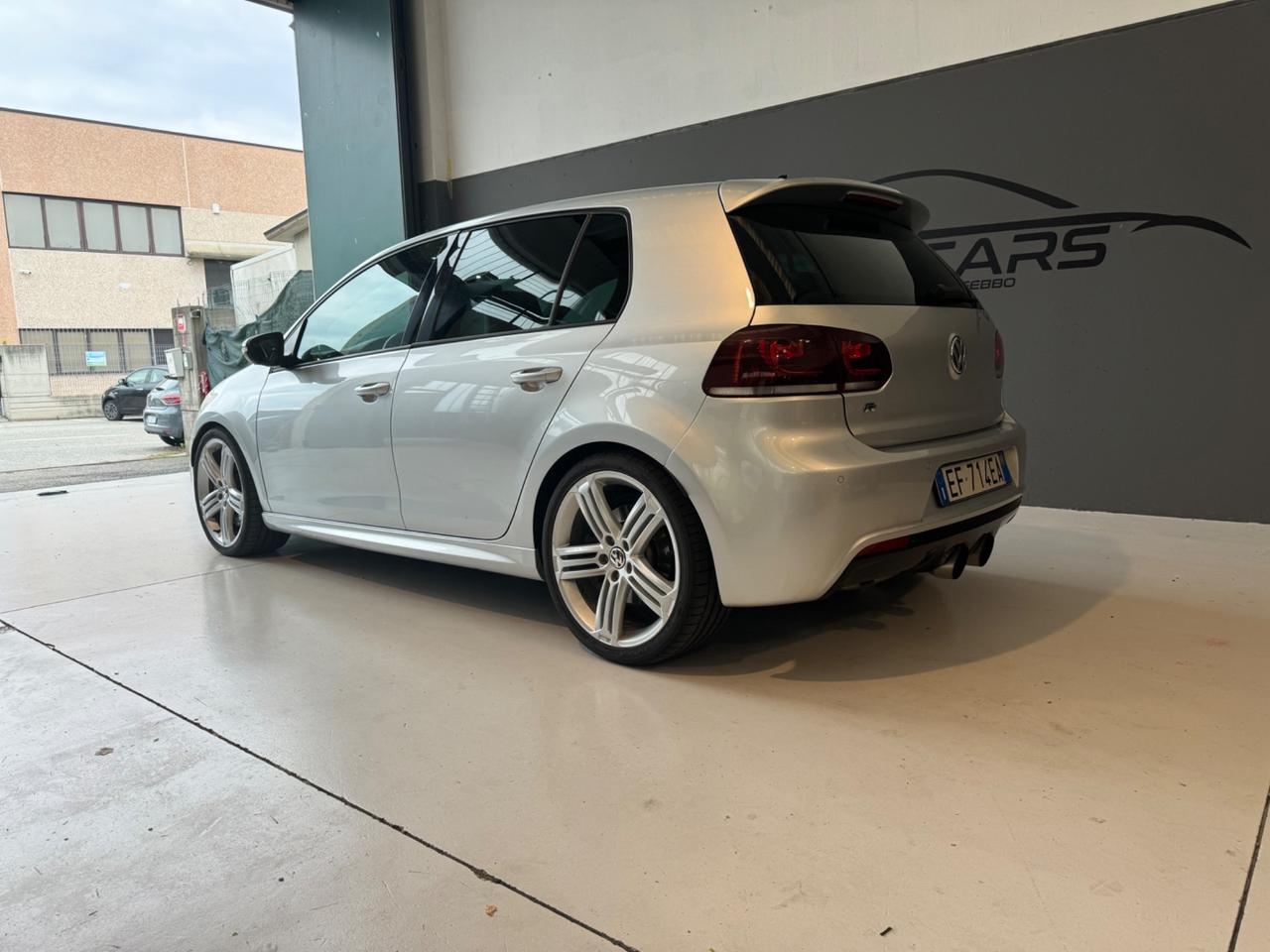 Volkswagen Golf 2.0 TSI 4mot. DSG 5p. R