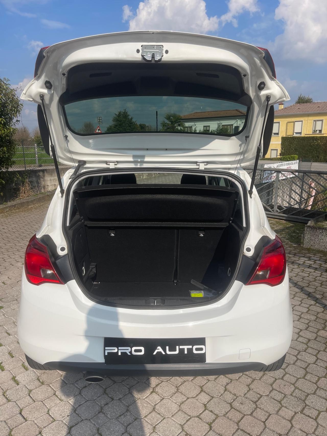 Opel Corsa 1.2 5 porte Innovation