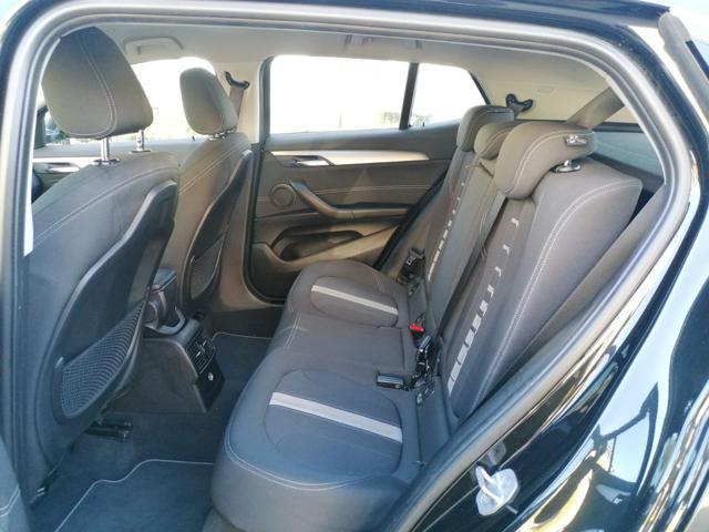 BMW X2 sDrive18d Business-X