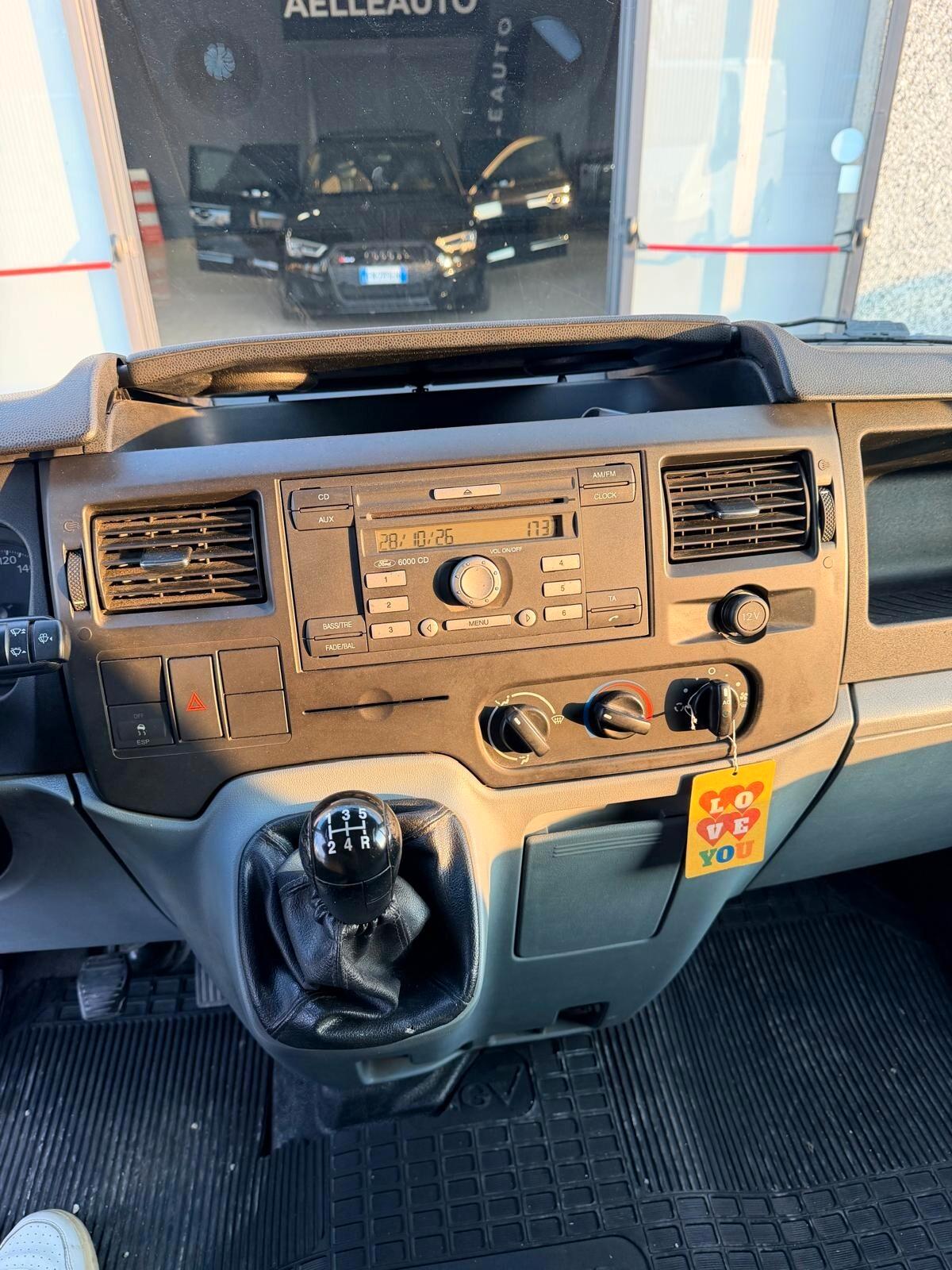 Ford TRANSIT FURGONATO