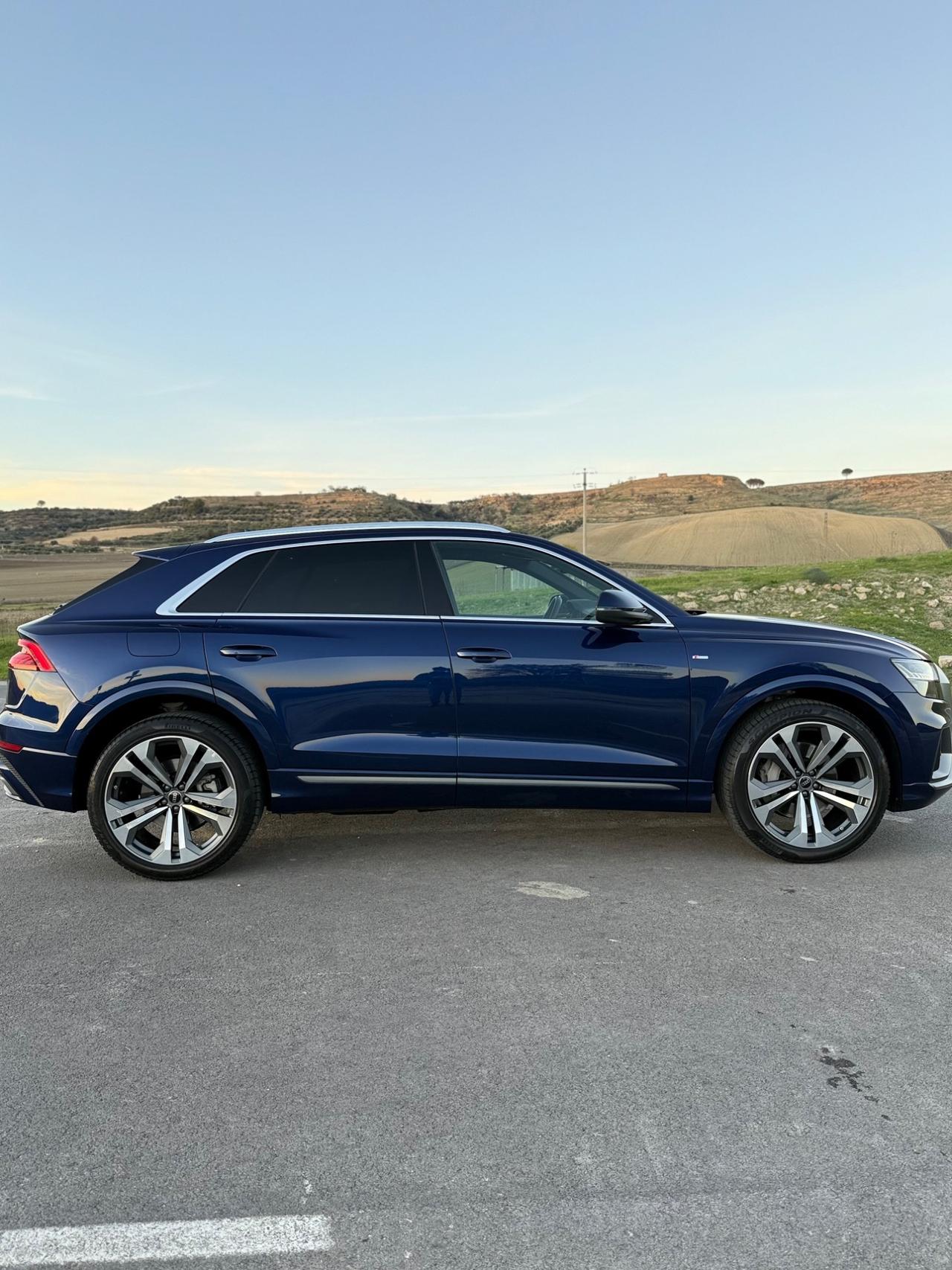 Audi Q8 SUV 50 TDI 286 CV quattro tiptronic S line edition