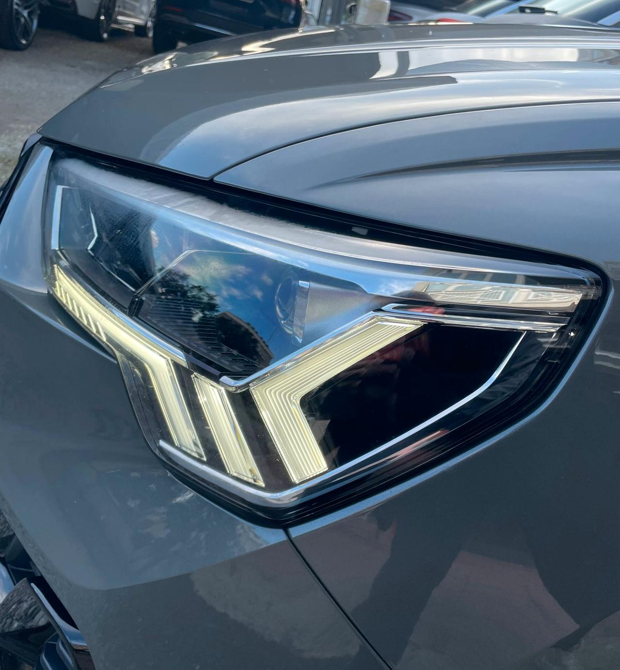 Audi Q3 40 TDI SPB S-line quattro Identity Black