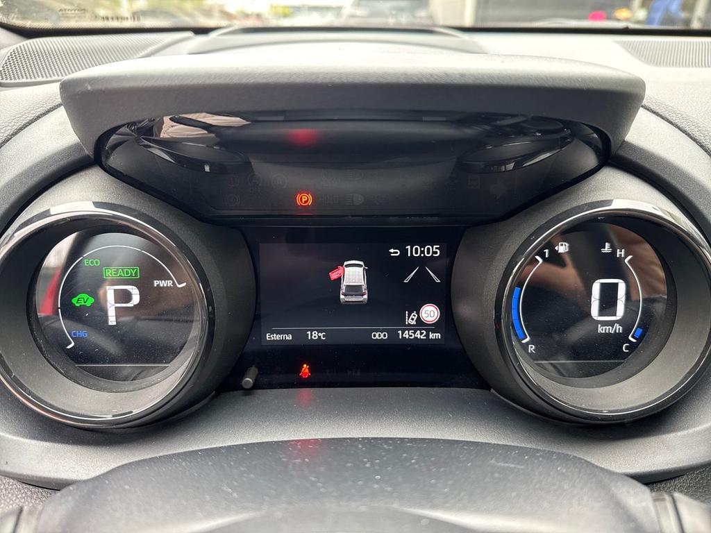 Toyota Yaris 1.5 hybrid Premiere