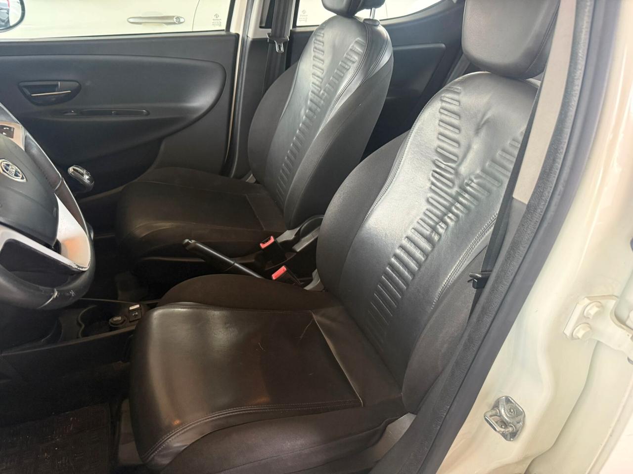 Lancia Ypsilon 1.3 MJT 16V 95 CV 5 porte S&S Platinum