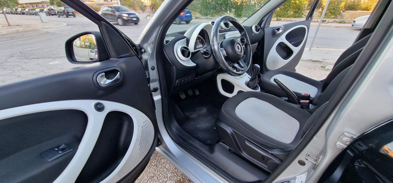Smart ForFour 70 1.0 Prime 2015