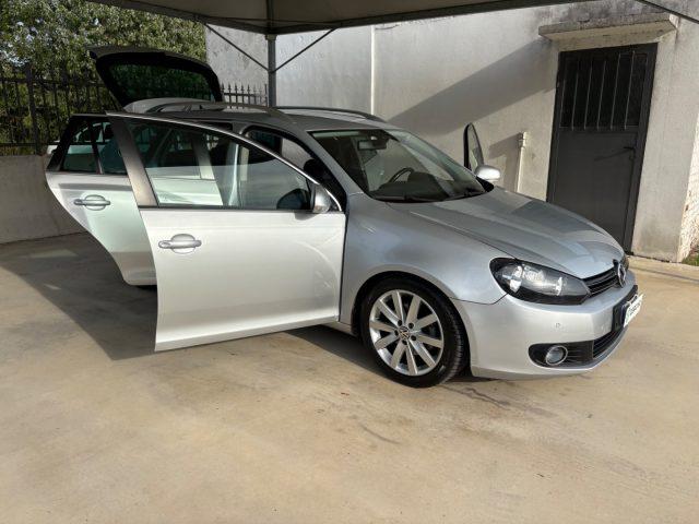 VOLKSWAGEN Golf Var. 1.4 TSI 122CV AUTOMATICA KM E MOTORE ORIGINAL