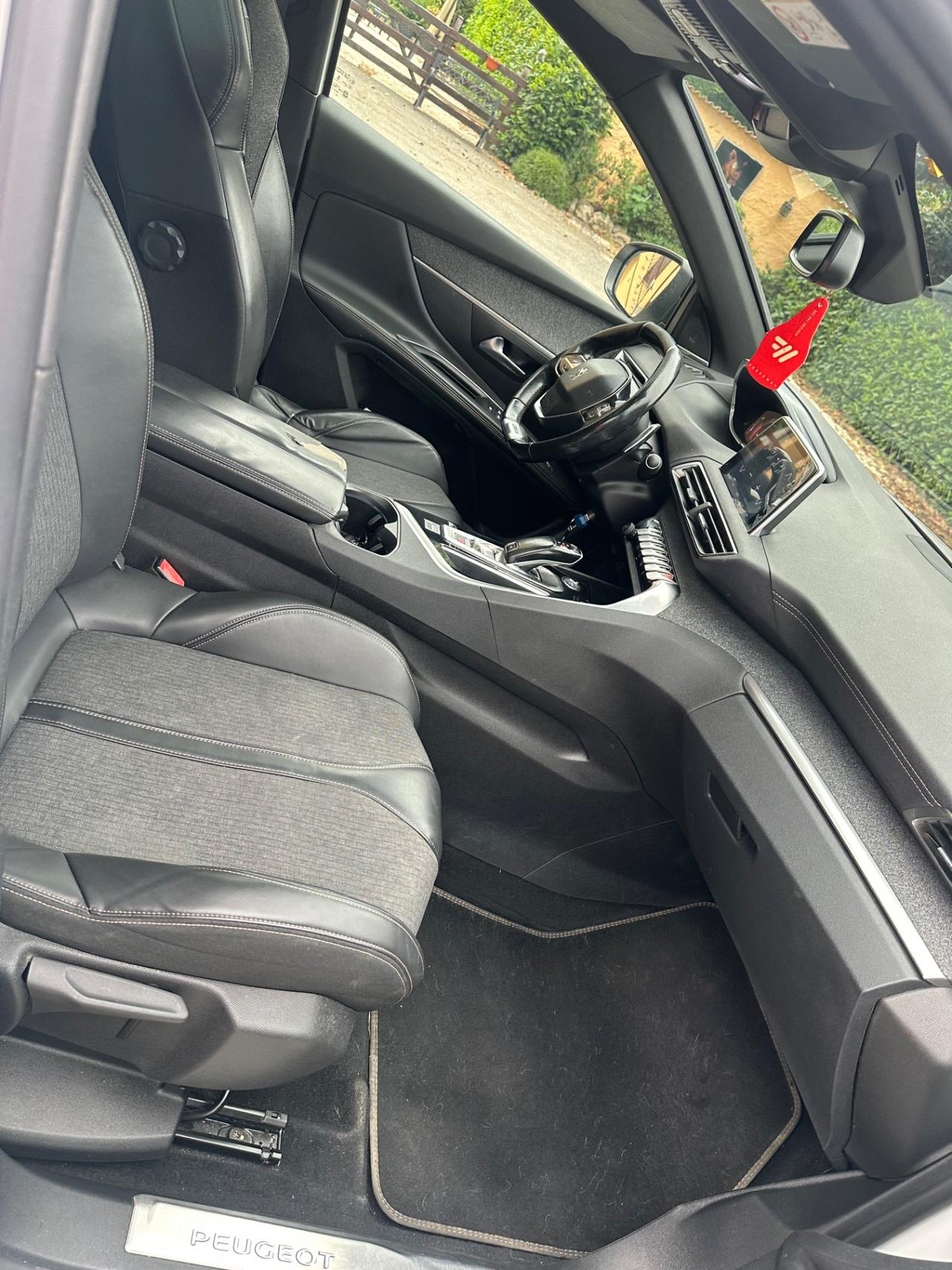 Peugeot 5008 BlueHDi 120 S&S GT Line