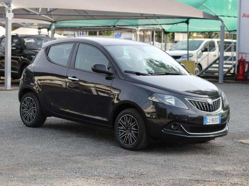 Lancia Ypsilon 1.0 firefly hybrid Gold s