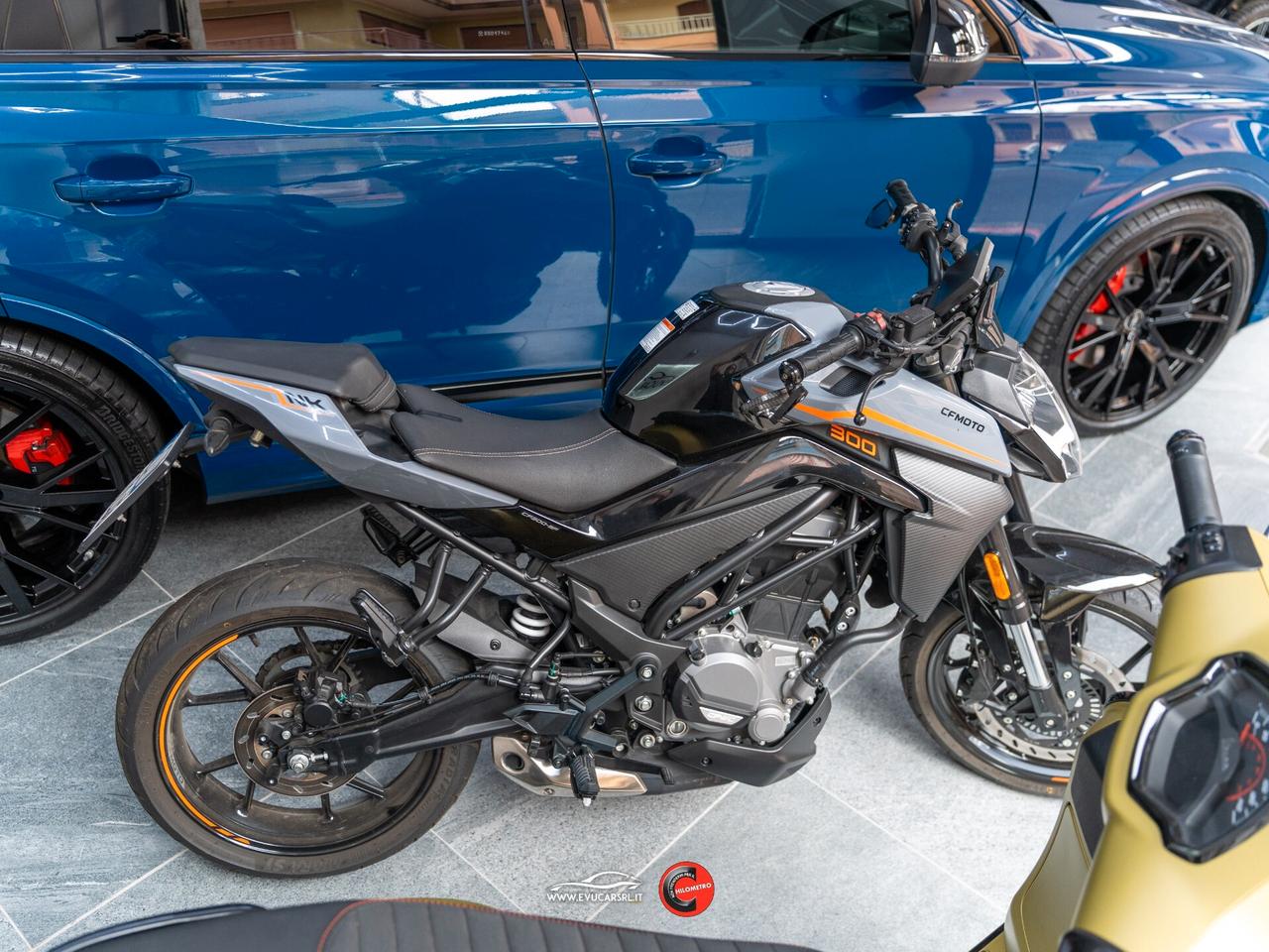 Cf Moto 300NK