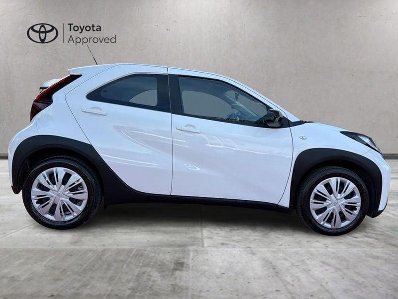 Toyota Aygo X Aygo X 1.0 Active 72cv