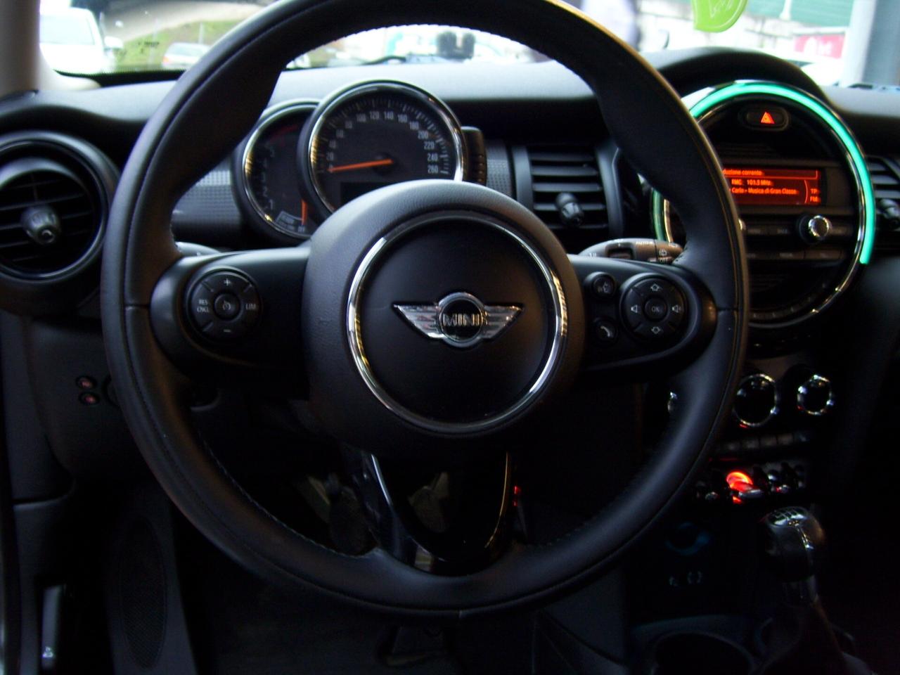 Mini 1.5 One D Business