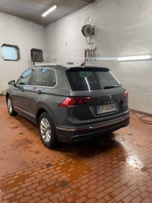 VOLKSWAGEN Tiguan 2.0 TDI 150 CV SCR DSG Life