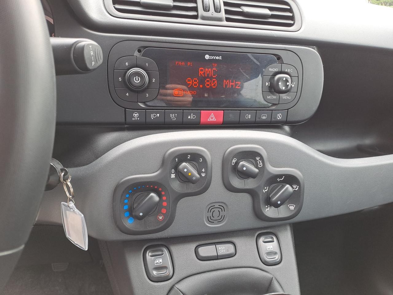 FIAT Panda 3ª serie - Panda 1.0 FireFly S&S Hybrid Red