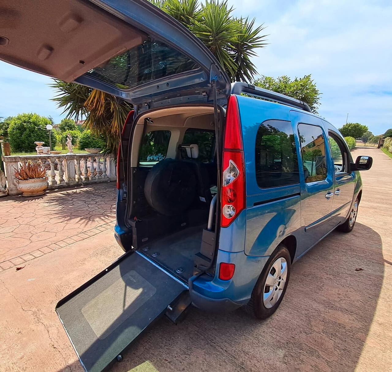 Renault Kangoo TRASPORTO DISABILI 1.5 dCi 110CV UNIPRO'