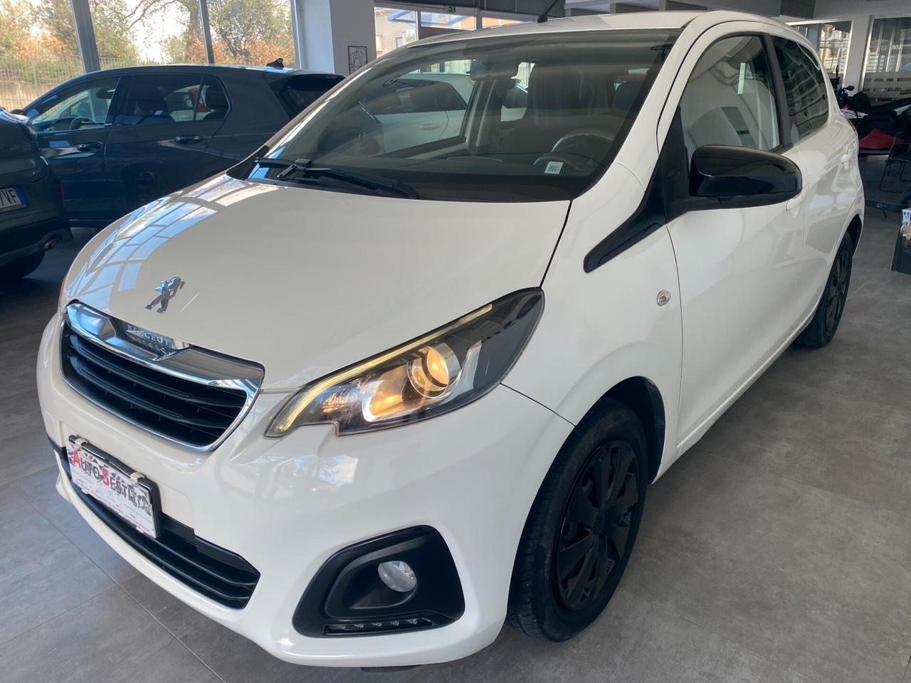 Peugeot 108 VTi 68 5 porte Allure