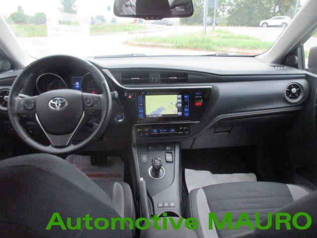 TOYOTA Auris 1.8 Hybrid Cool