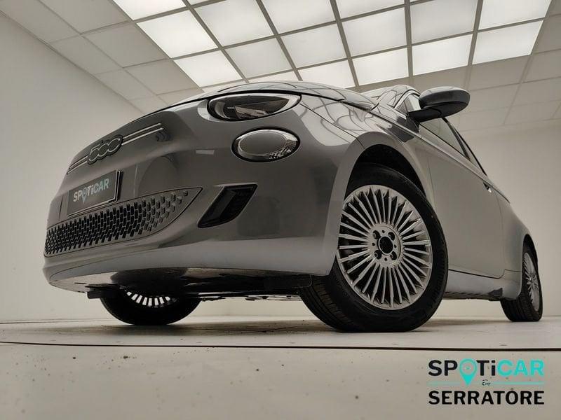 FIAT 500 La Nuova Nuova Hatchback My23 La Nuova - 320 Berlina