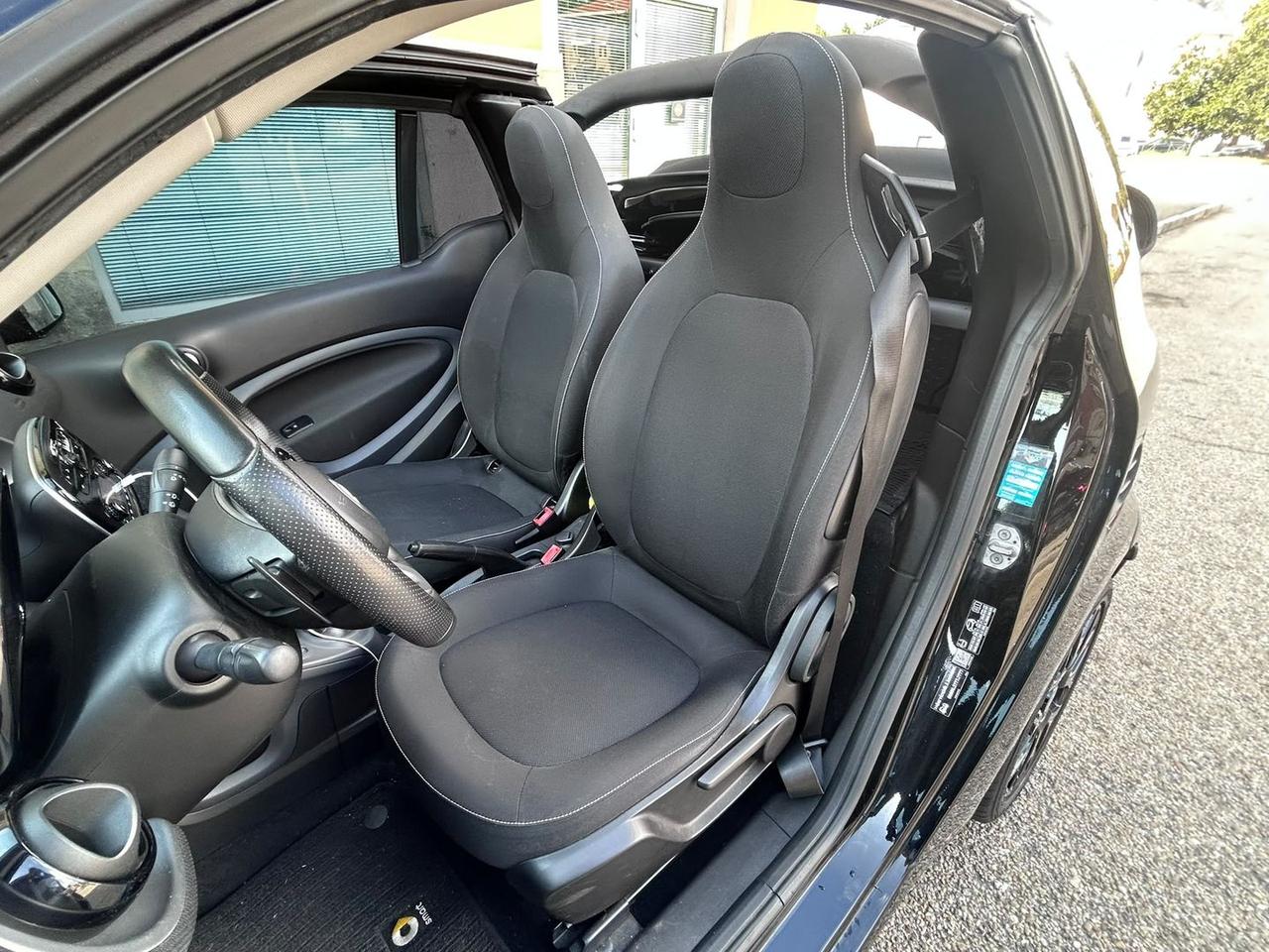 Smart ForTwo 0.9 black turbo cabrio #50318
