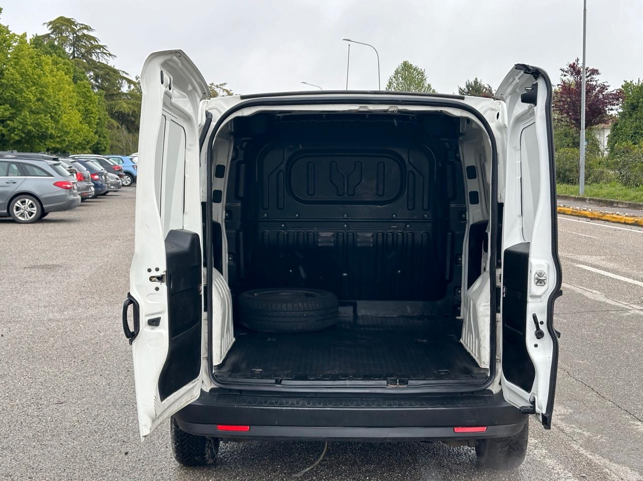 Fiat Doblo 1.6- 105cv Sx Euro 6