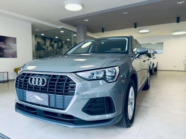 Audi Q3 35 2.0 tdi Business quattro s-tronic