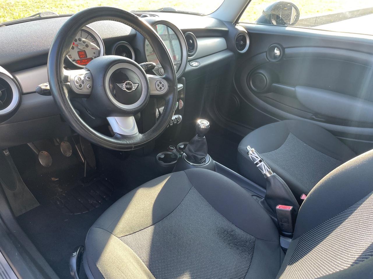 Mini 1.6 16V Cooper Neopatentati