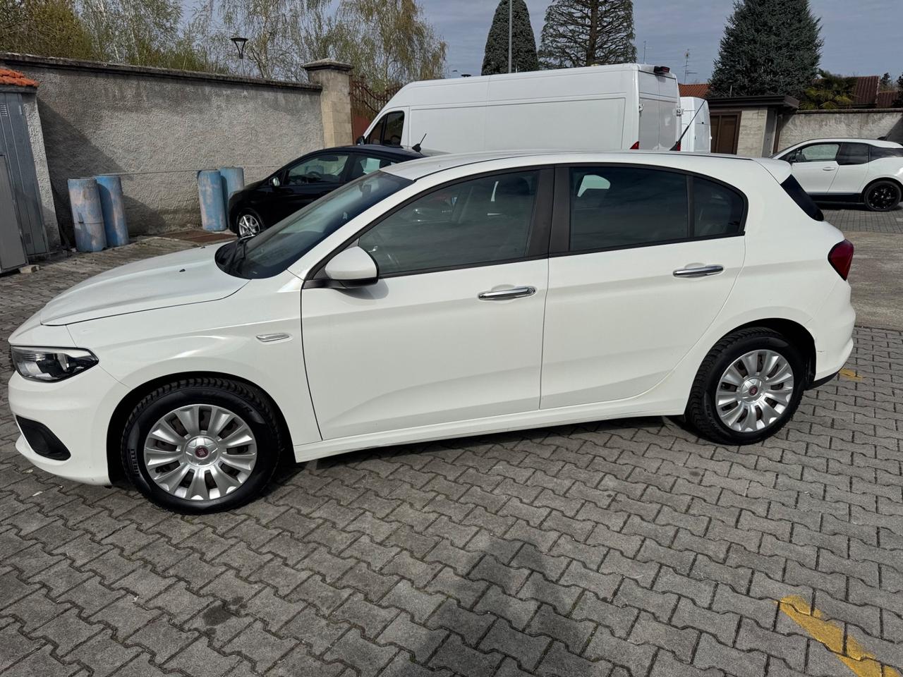 Fiat Tipo 1.4 5 porte Easy Euro 6b