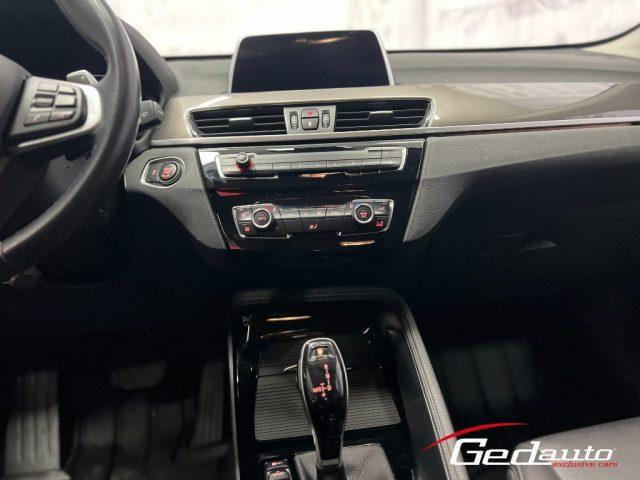 BMW X1 SDrive18d AUT. Advantage NAVI FULL-LED