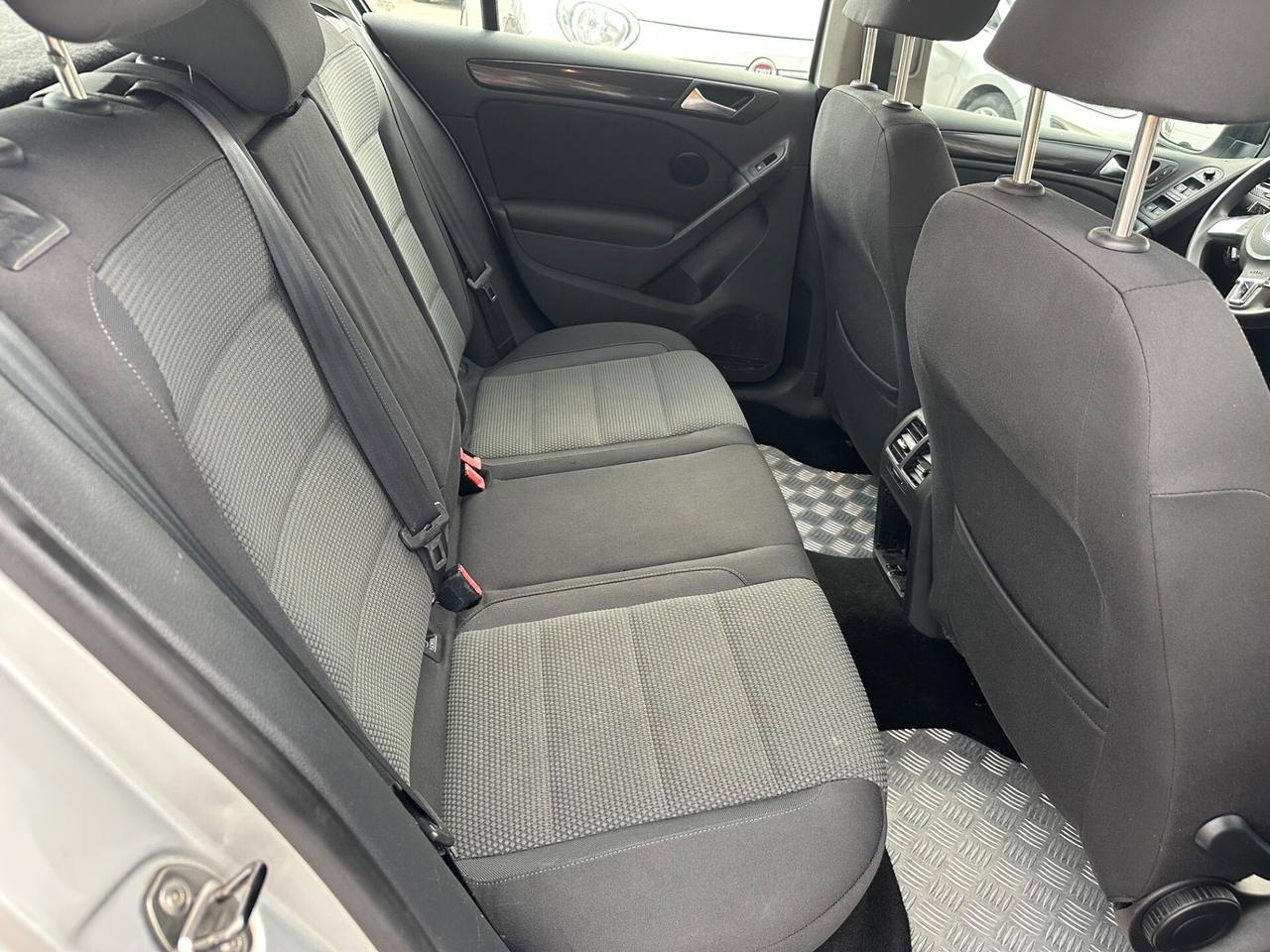 Volkswagen Golf 2010 1.2 TSI 105CV 5p. Comfortline