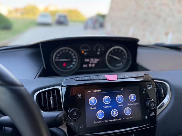 LANCIA Ypsilon HYBRID GOLD+NAVI+SENSORI+5POSTI+LED