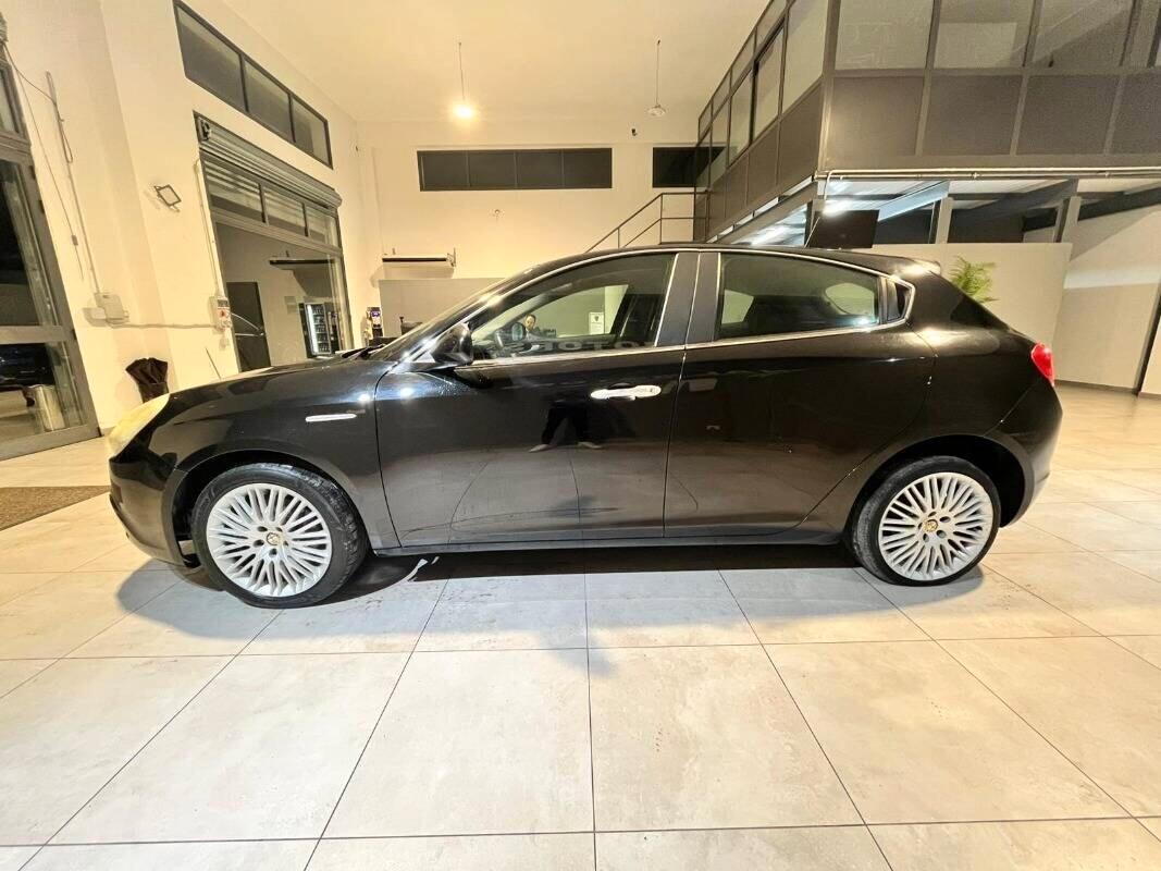 Alfa Romeo Giulietta 2.0 JTDm-2 170 CV Distinctive